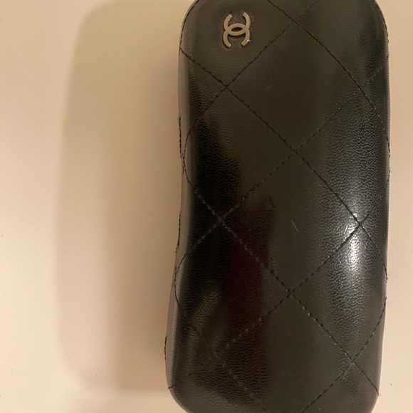 Silvertone Metal and Red Tinted Shield Sunglasses - Picture 6 of 6